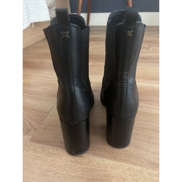 Sam Edelman Rollins Bootie in 39 - Picture 6 of 7